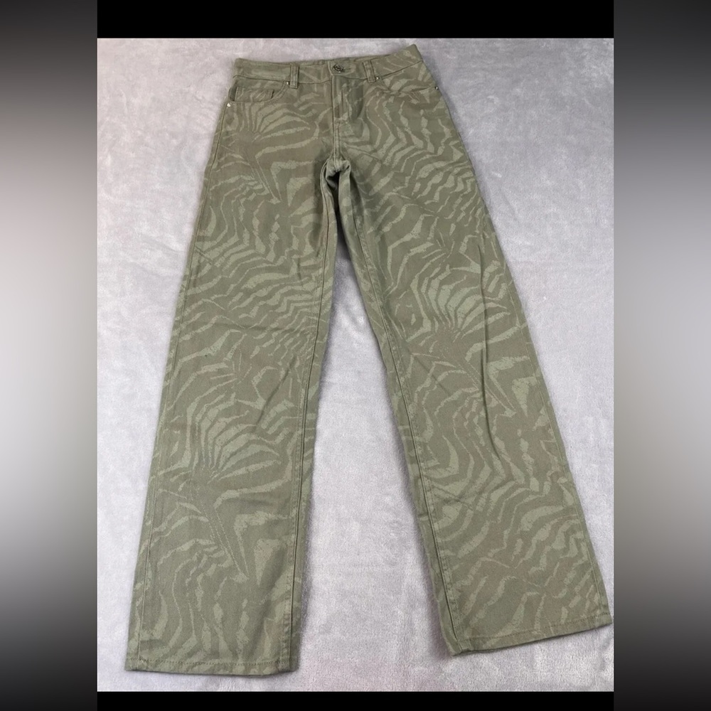 Divided H&M womens bootcut leg green denim jeans size 0